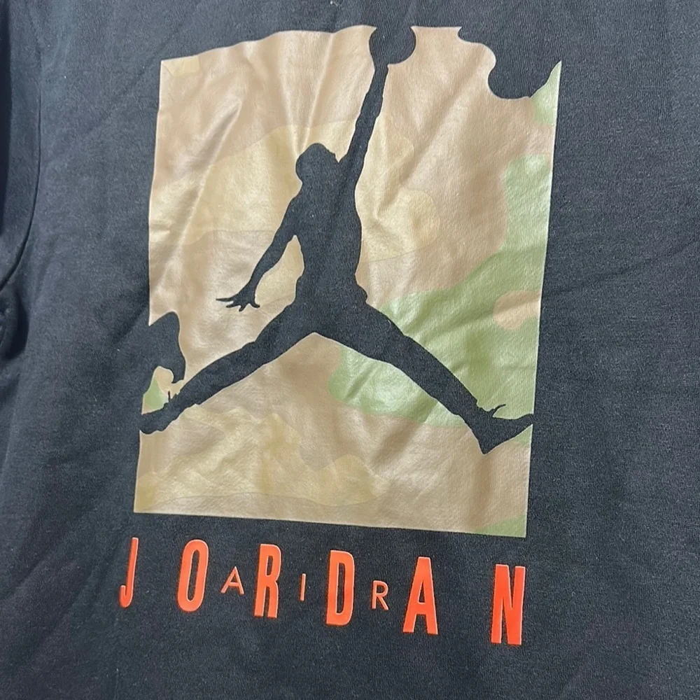 Jordan Black Hooded Sweater with Iconic Graphic